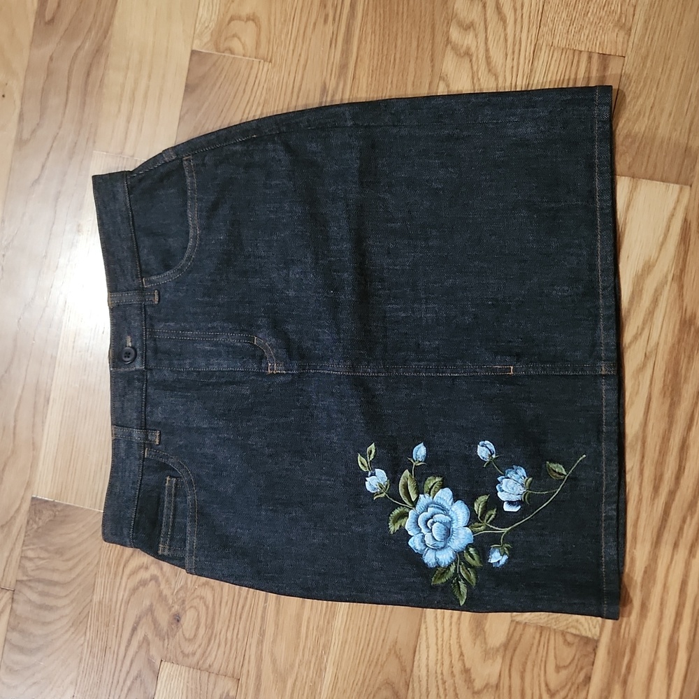 Skirt